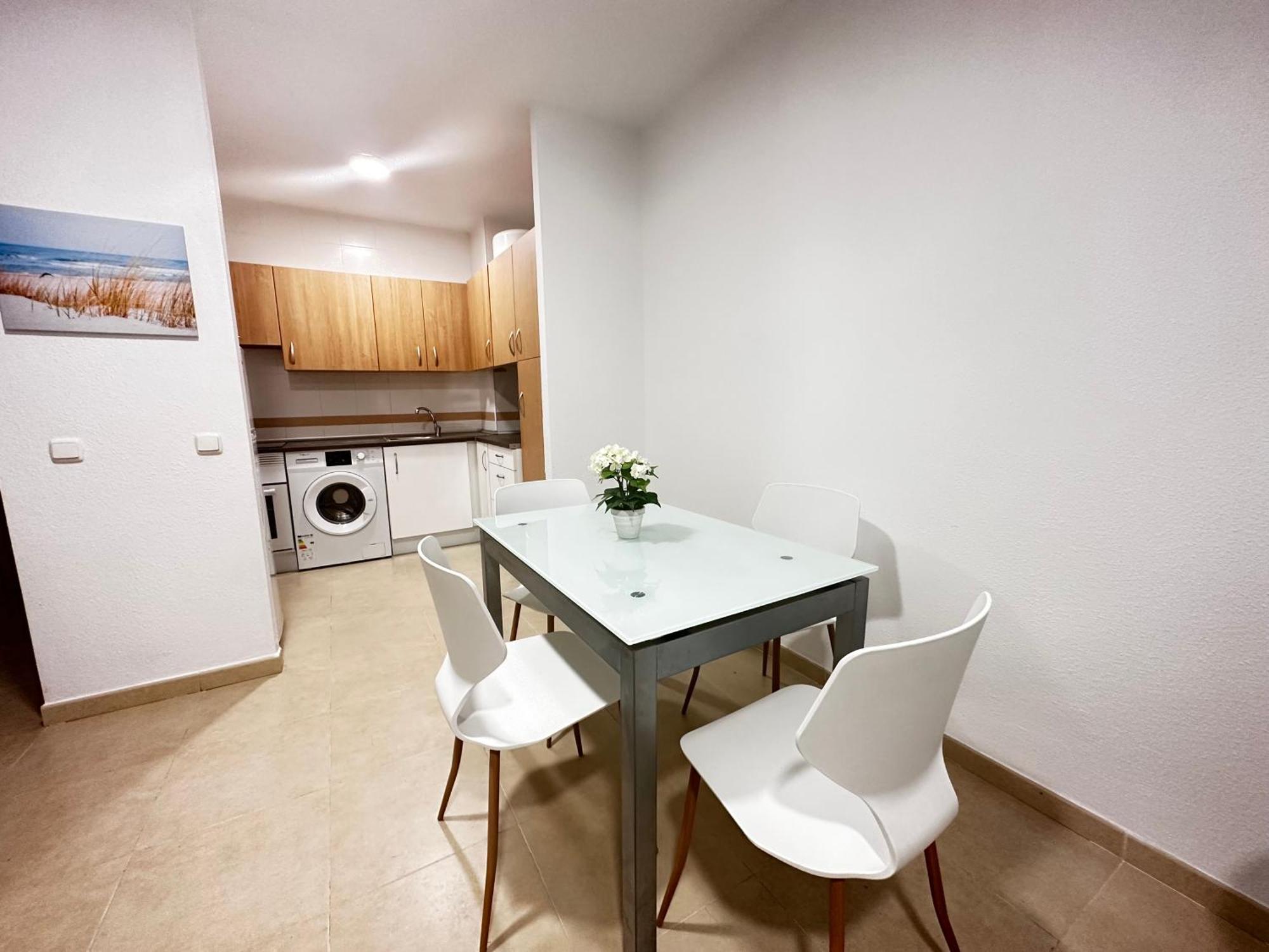 Luxurious Spacious Three Bedroom Apartment On Beachfront Алмеримар Екстериор снимка